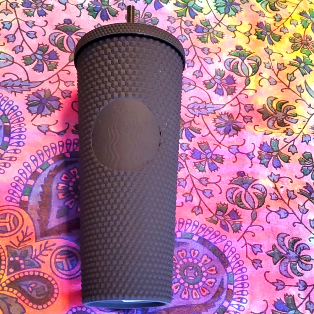 STARBUCKS BLACK STUDDED 24 OZ. TUMBLER-NWT